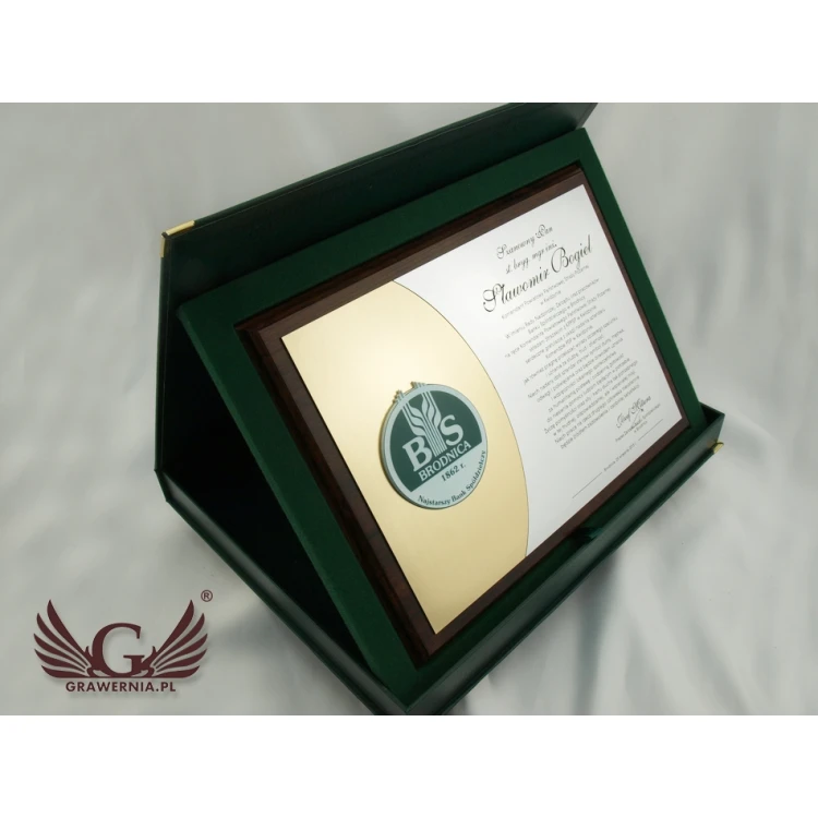 DIPLOMA FOR THE PRESENTATION OF A FLAG - LASER ENGRAVED - horizontal - SL042