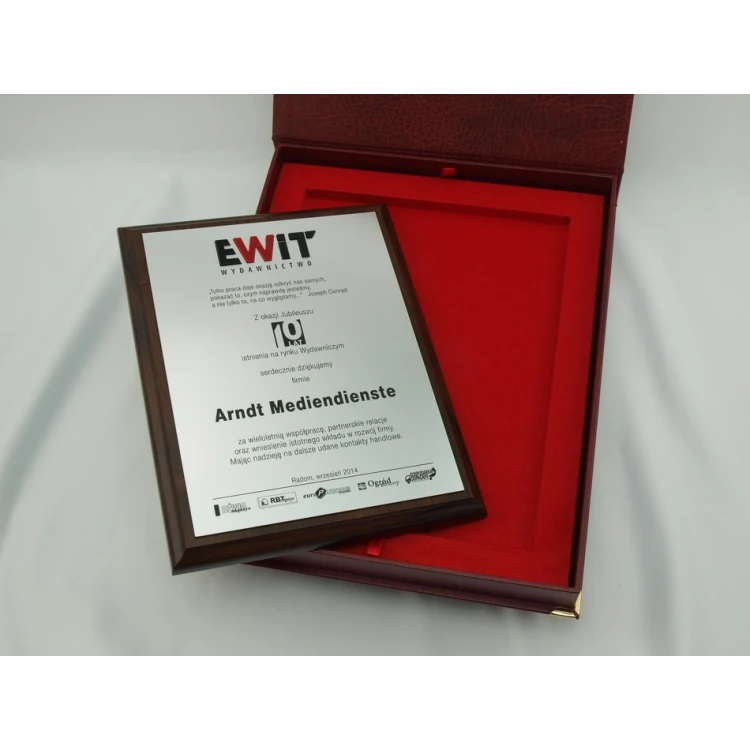 DIPLOMA MD3 - Anniversary diploma with embossed logo - DS036