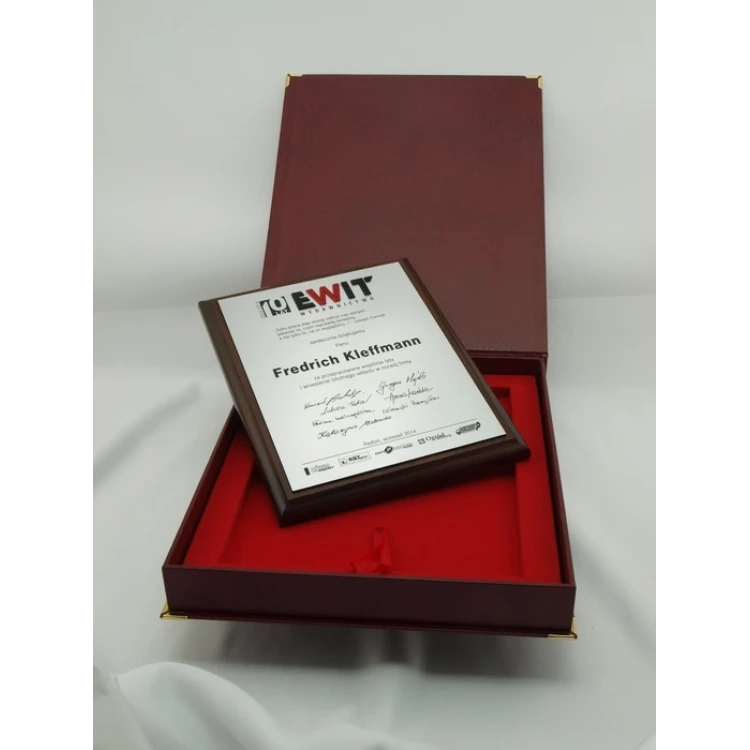 DIPLOMA MD3 - Anniversary diploma with embossed logo - DS036