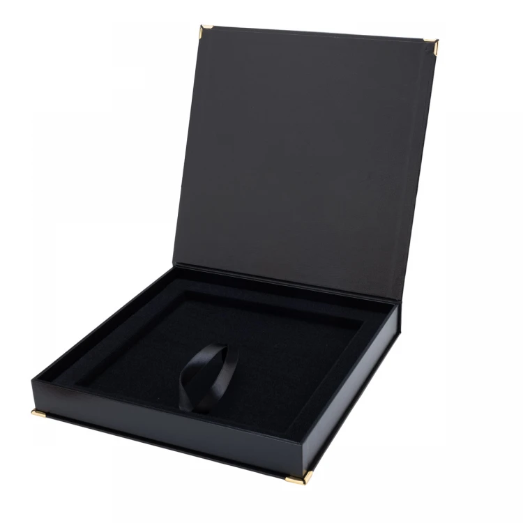 BLACK SQUARE DIPLOMA CASE 200x200mm