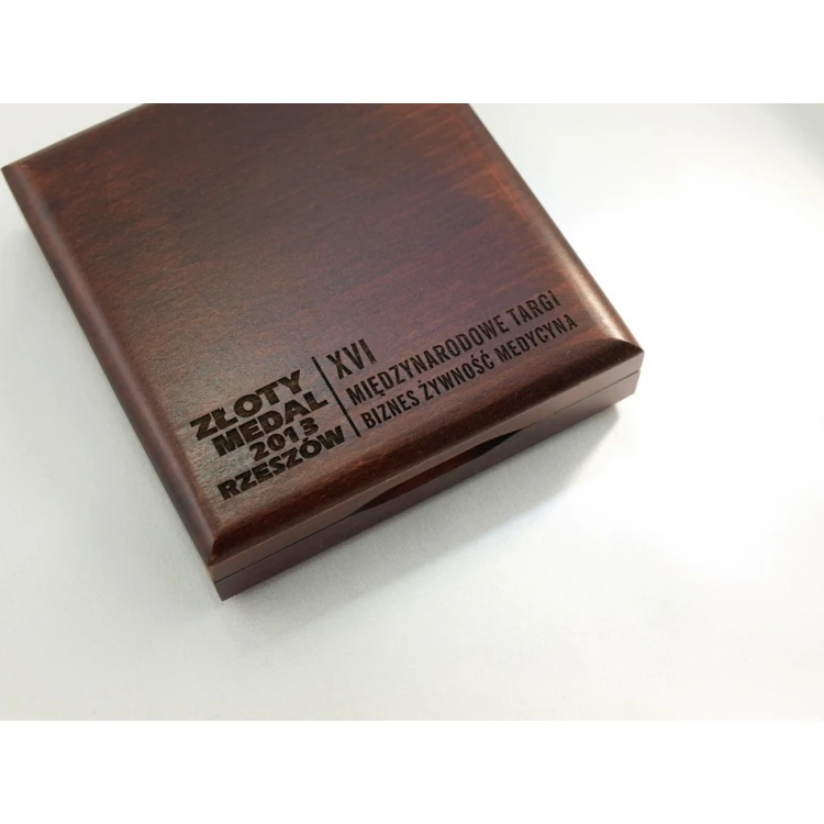 Wooden case box with two slots for 80mm diameter medal - KAS12