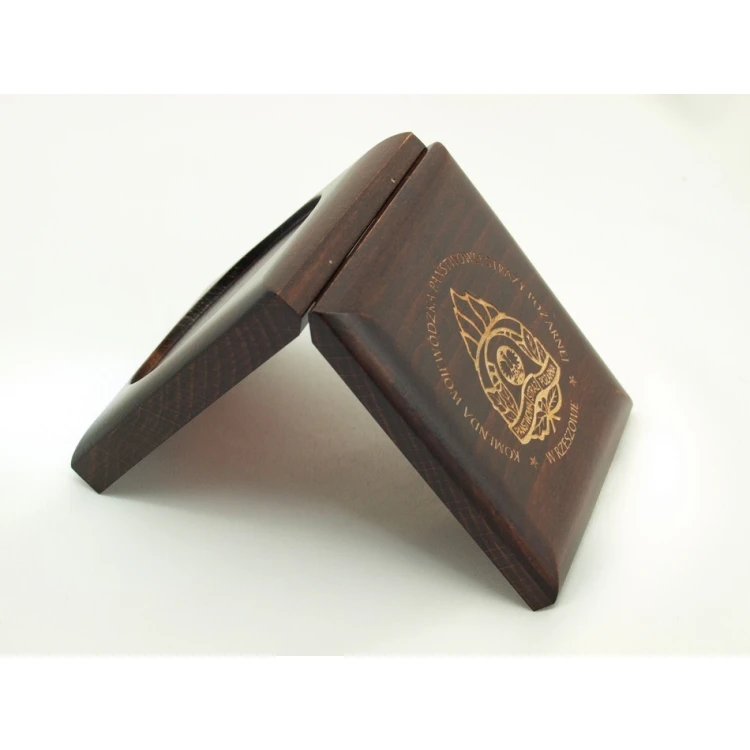 Wooden case box with two slots for 70mm diameter medal - KAS05