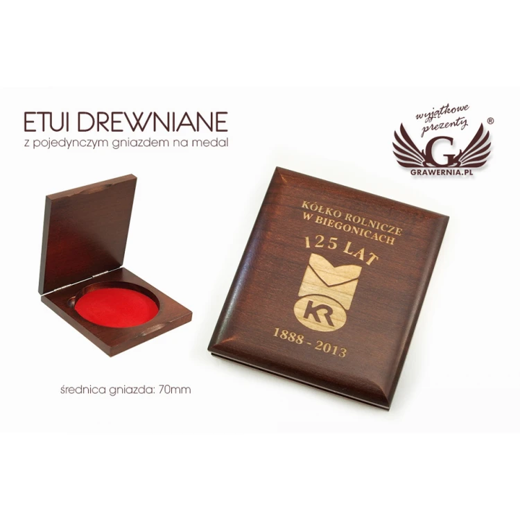 Wooden case box with single slot for 70mm diameter medal - KAS06