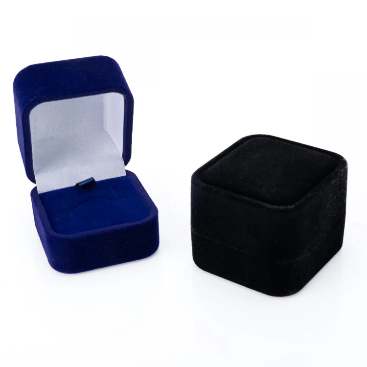 Exclusive Case for Metal Pins - 2 Colors - Dimensions 45x50x35mm