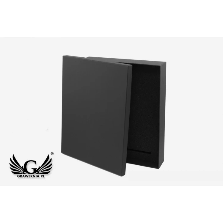 Universal Trophy Case 310x390mm - RH283