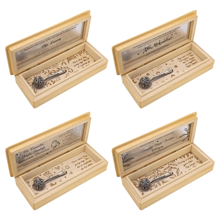 Rattle in wooden box with dedication - silver laminate engraving - Christening souvenir - SRB049