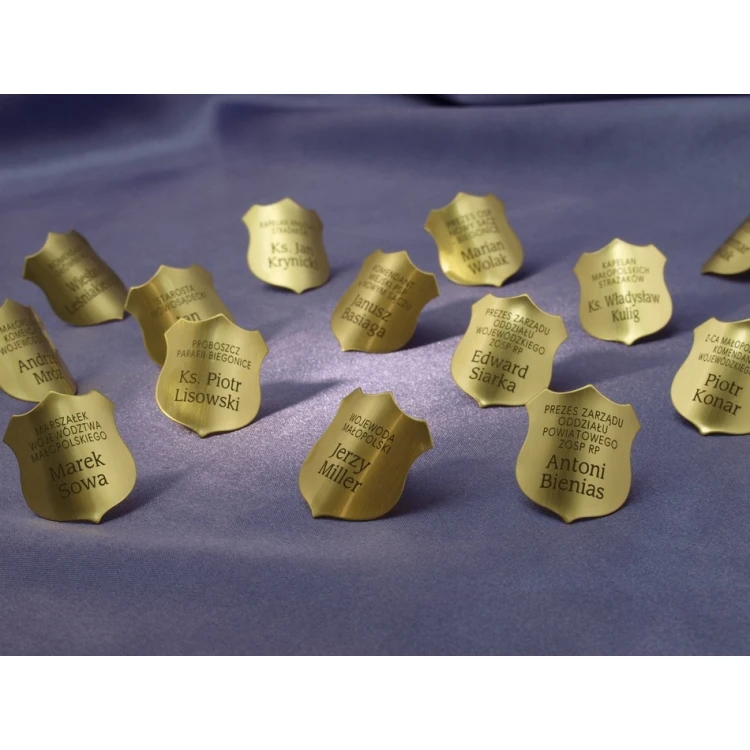FLAGPOLE TREE NAILS - brass