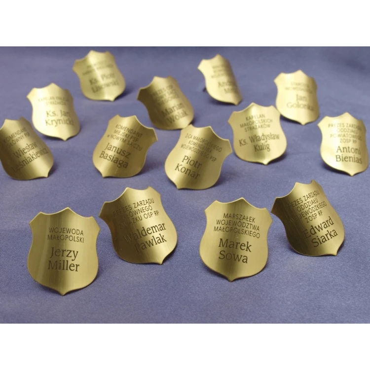 FLAGPOLE TREE NAILS - brass