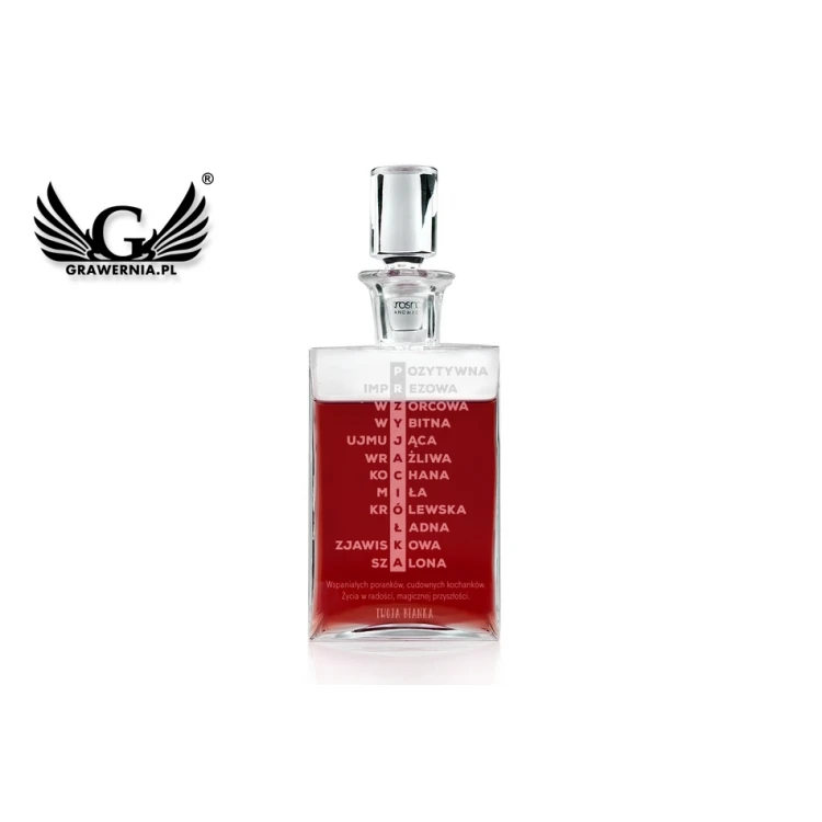 Engraved Decanter for Liqueurs or Whisky - CAMEL - Gift for a Female Friend - KAR034