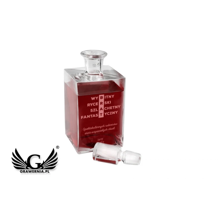 Engraved Decanter for Liqueurs or Whisky - CAMEL - Gift for Brother - KAR035