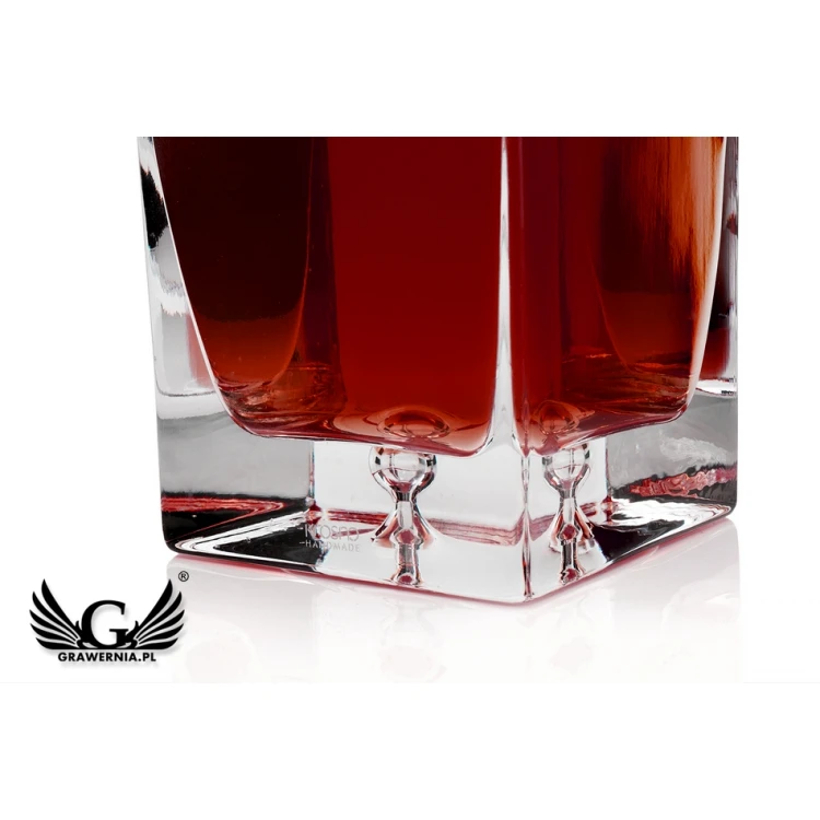 Engraved Decanter for Liqueurs or Whisky - LAMBERT - Ms & Mrs - KAR044