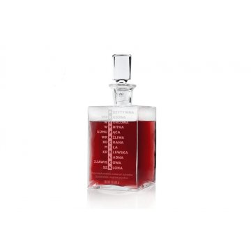 Engraved Decanter for Liqueurs or Whisky - CAMEL - Gift for a Female Friend - KAR034