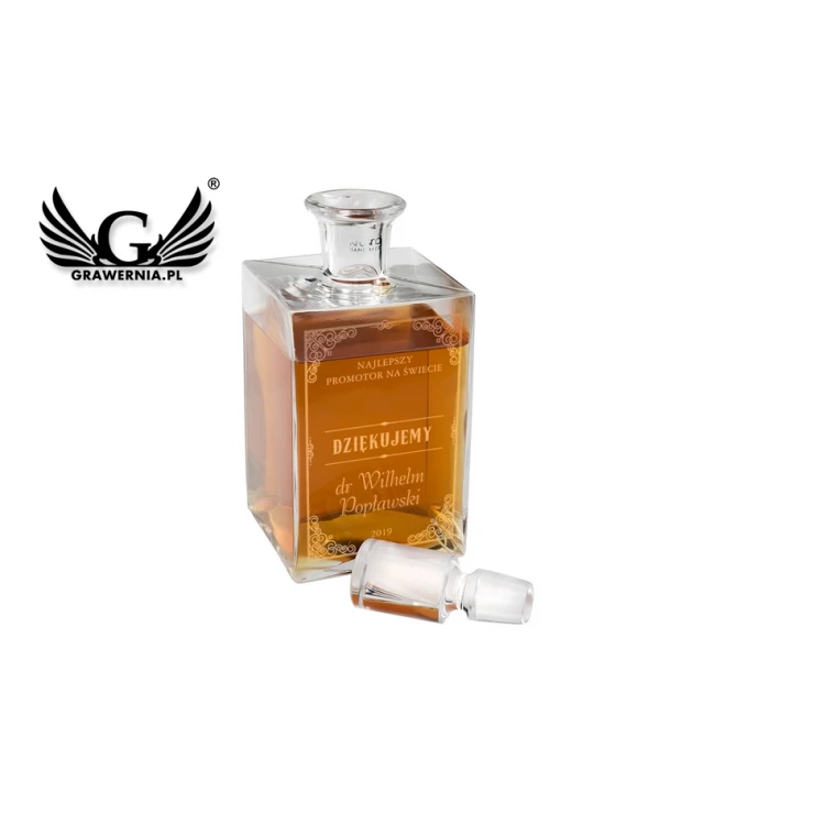 Engraved Decanter for Whisky or Liqueurs - CAMEL - Gift for Supervisor - KAR031