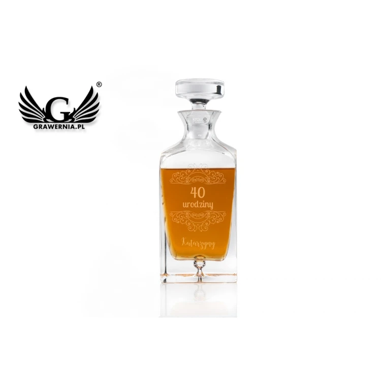 Engraved Decanter for Whisky or Liqueurs - LAMBERT - Birthday Gift - KAR026