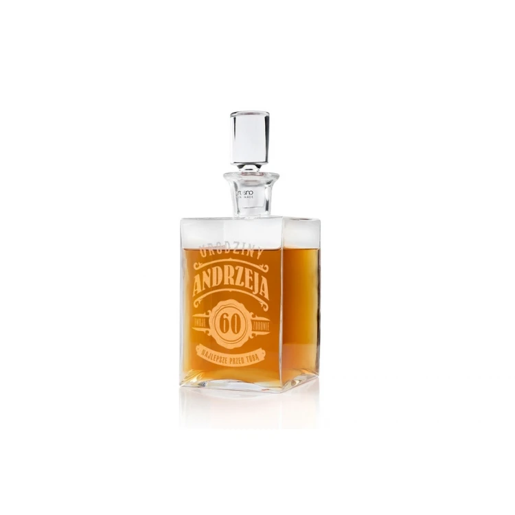 Engraved Decanter for Whisky or Liqueurs - CAMEL - Anniversary Gift - KAR030