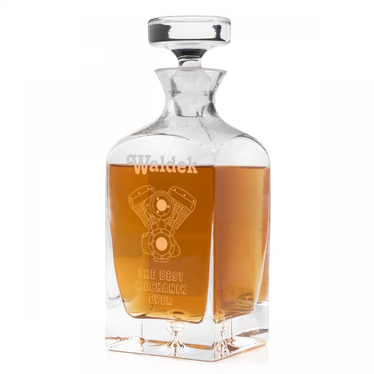 Engraved Decanter for Whisky or Liqueurs - LAMBERT - Gift for Handyman - KAR021