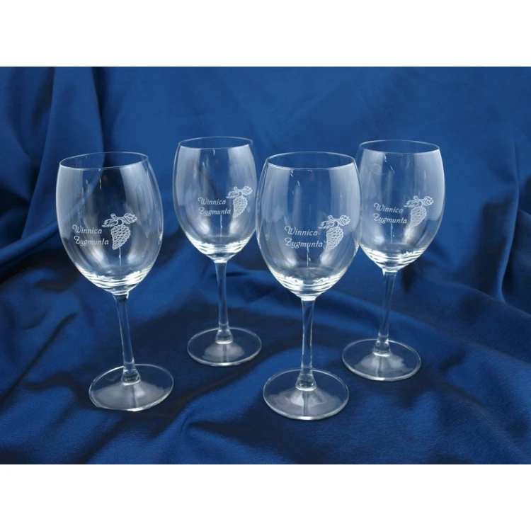Engraved Wine Glasses