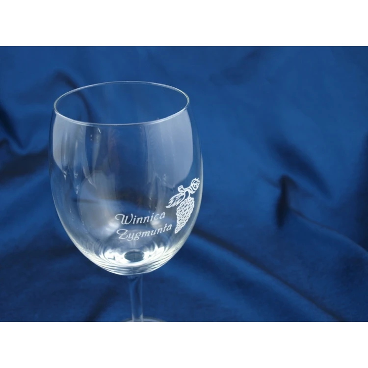 Engraved Wine Glasses