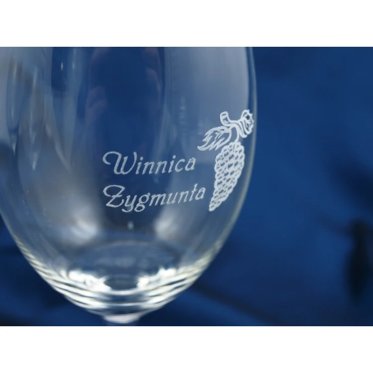 Engraved Wine Glasses