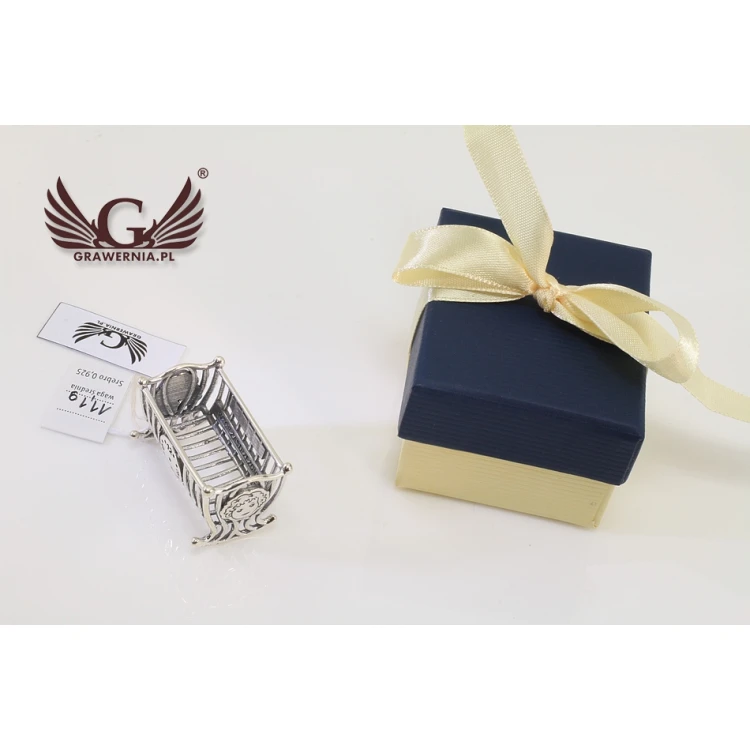SILVER CRADLE - Holy Baptism Keepsake - silver - pattern SRB011