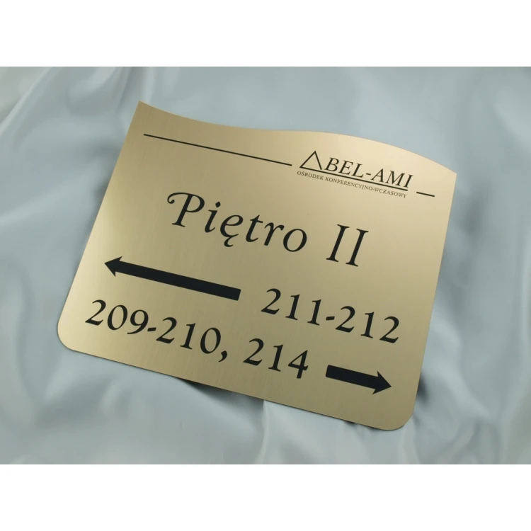Hotel Signage Set - SZ045 - Design and Cost Estimation of a Self-Assembly Signage System