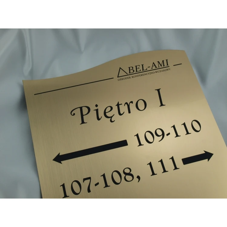 Hotel Signage Set - SZ045 - Design and Cost Estimation of a Self-Assembly Signage System