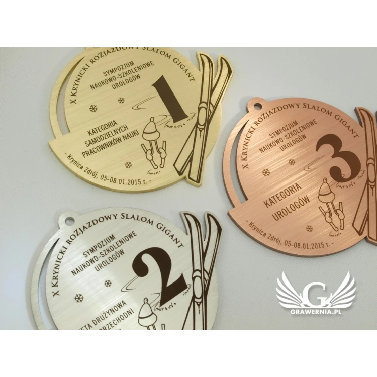 Metal Medals in Three Colors (Brass, Steel, Copper) - Dimensions 93x88mm - MGR091