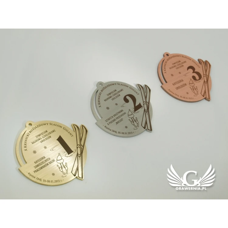 Metal Medals in Three Colors (Brass, Steel, Copper) - Dimensions 93x88mm - MGR091
