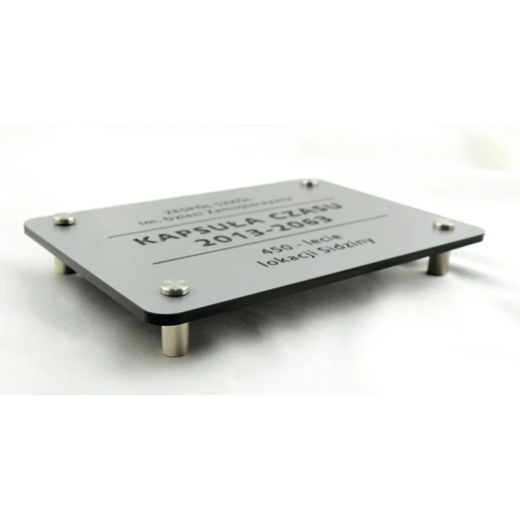 ENGRAVED PLAQUE ON STEEL SPACERS - dimensions 210x148mm (A5 format)