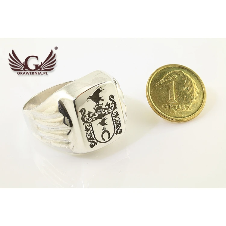 Coat of Arms Engraving Service on a Signet Ring - Heraldic Signet - SY027