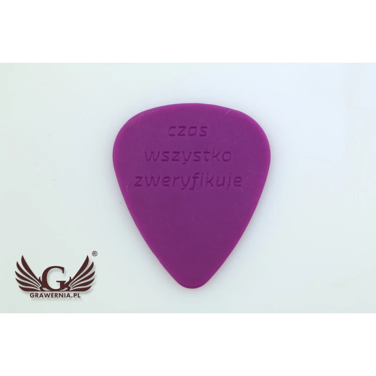 Guitar Picks with Custom Logo - Plastic - Set: 6 Pieces - KG11