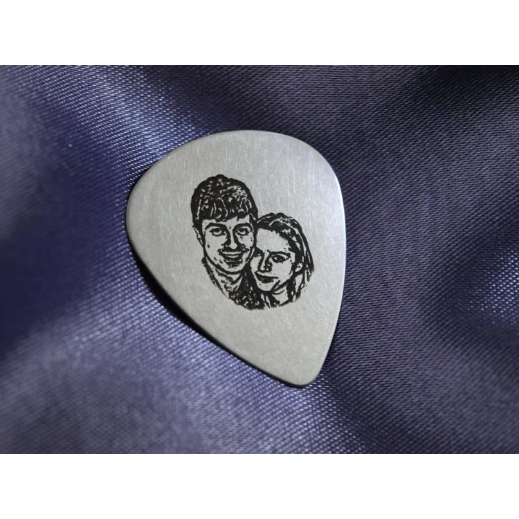 Guitar Picks with Your Photo and Dedication - Steel - Set: 3 Pieces