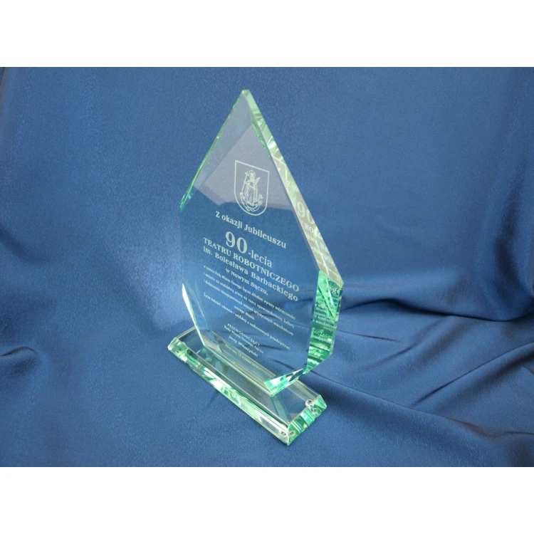 Glass Trophy in Case - PLATINUM