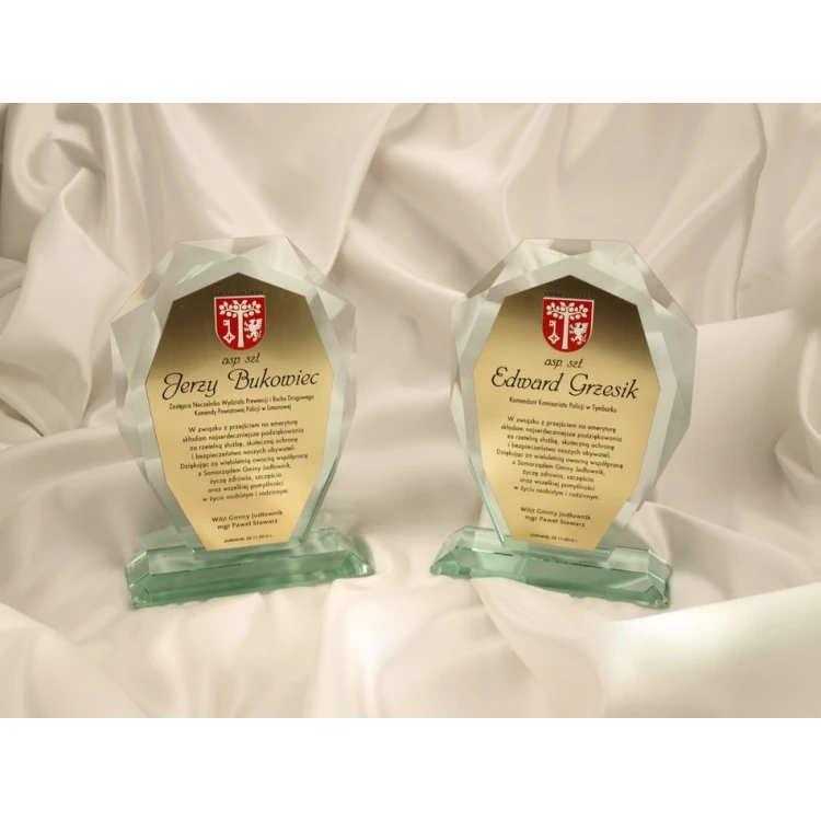 Glass Trophy in Case - MILO Plus Engraving Laminate