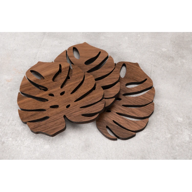 Monstera Leaf - Coasters 4 pcs. made of solid walnut wood - PDK012