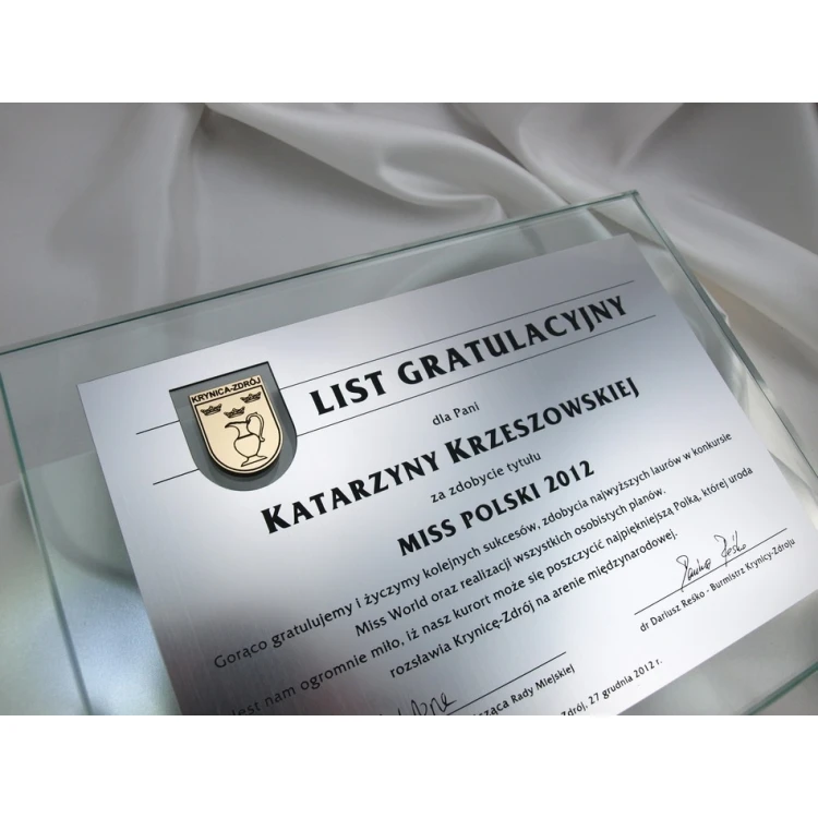 CONGRATULATORY GLASS LETTER in CASE - DSZ021 - horizontal