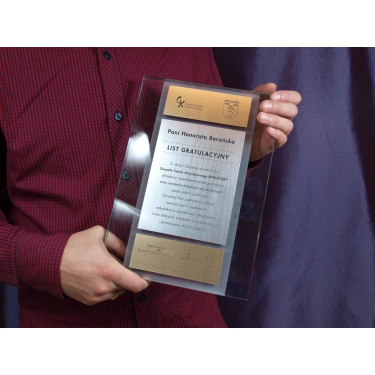 CONGRATULATORY GLASS LETTER - DSZ017
