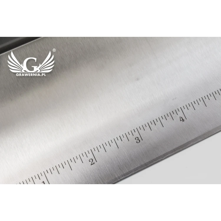 Gift for a Chef - Cake Spatula with Measuring Cup and Custom Engraving - KCH001