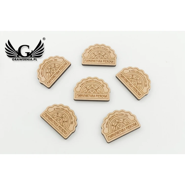 Wooden magnets with custom engraving