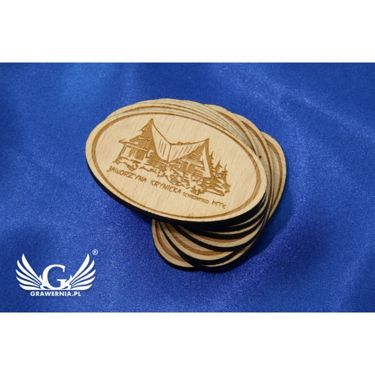 Wooden magnets with custom engraving