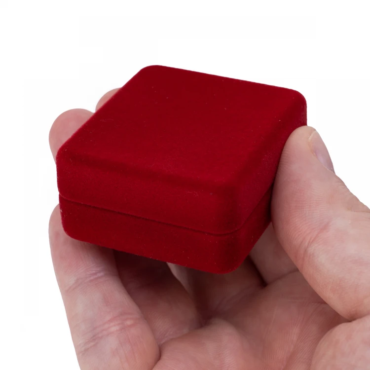 Small Red Case for Metal Pins - dimensions: 45x51x24mm - ET061