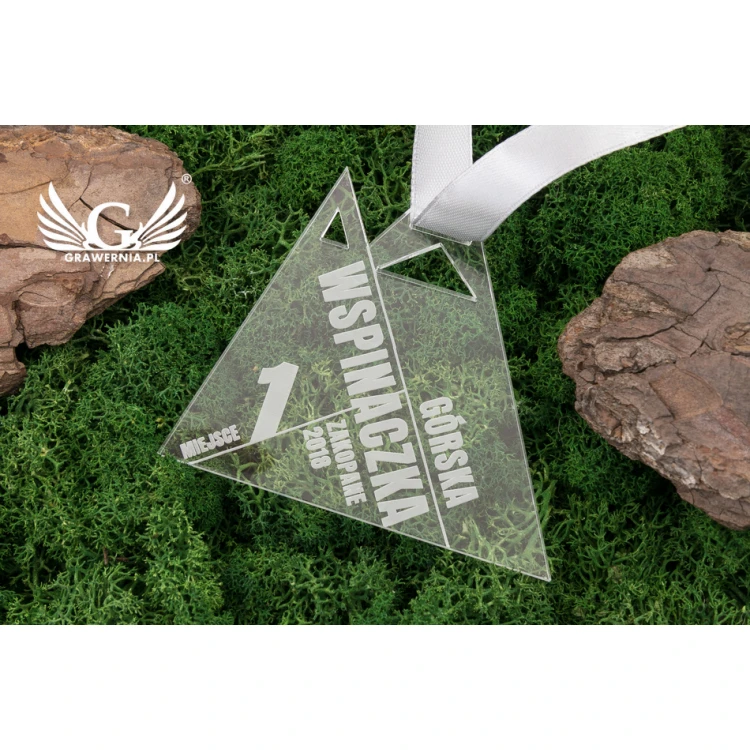 Acrylic Medal Mountain Climbing - dim: 79x66mm - thickness: 3mm - laser engraving - MGR029