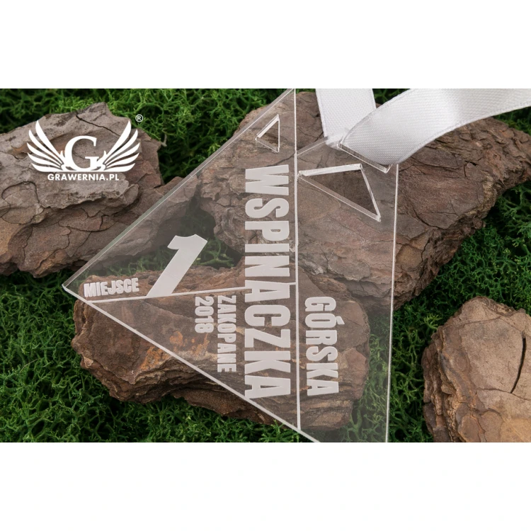 Acrylic Medal Mountain Climbing - dim: 79x66mm - thickness: 3mm - laser engraving - MGR029