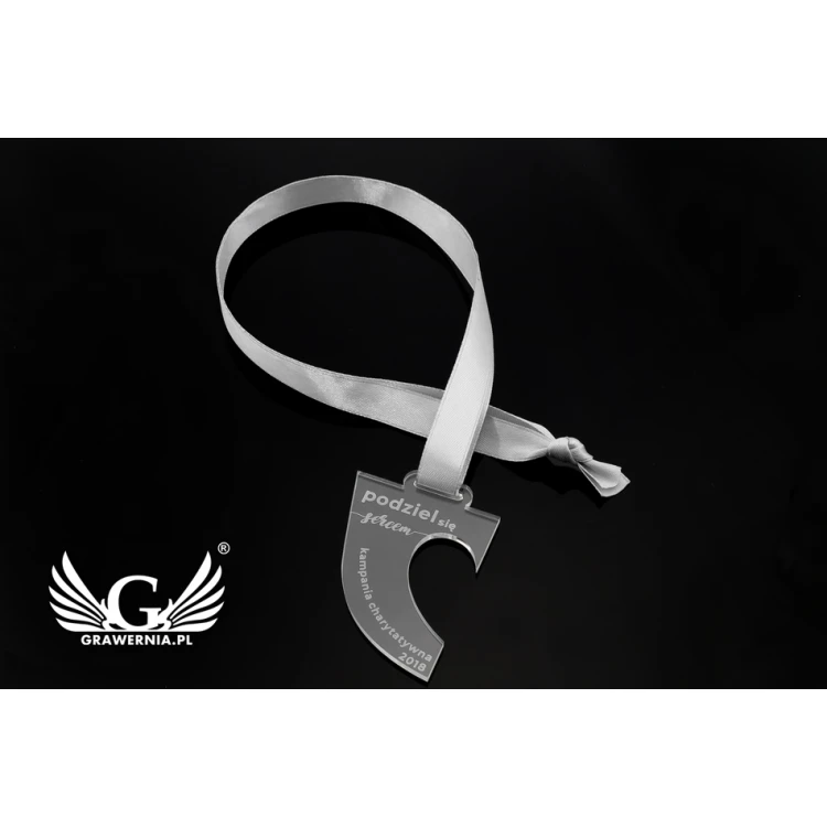 Laser Engraved Acrylic Medal - dimensions: 45x55mm - thickness: 3mm - MGR050