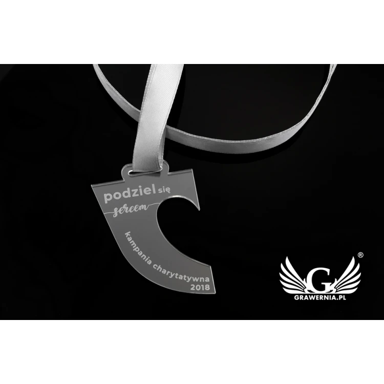 Laser Engraved Acrylic Medal - dimensions: 45x55mm - thickness: 3mm - MGR050