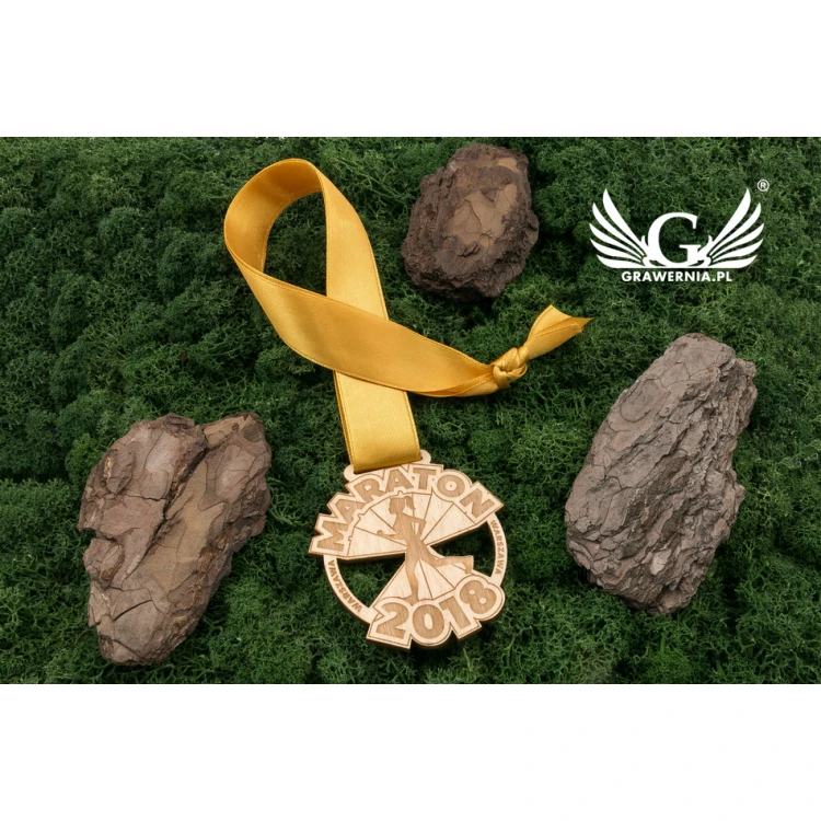 Laser Engraved Wooden Medal - dimensions: 75x74mm - thickness: 3mm - MGR034