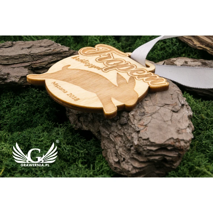 Laser Engraved Wooden Medal - dimensions: 56x54mm - thickness: 3mm - MGR037