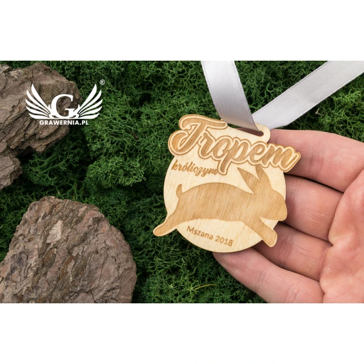 Laser Engraved Wooden Medal - dimensions: 56x54mm - thickness: 3mm - MGR037