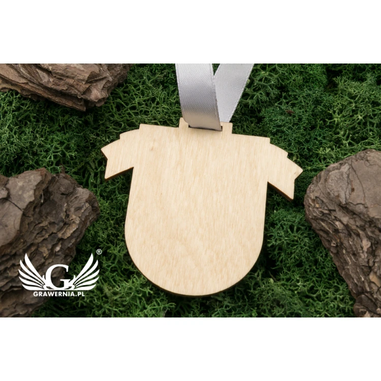 Laser Engraved Wooden Medal - dimensions: 70x62mm - thickness: 3mm - MGR038
