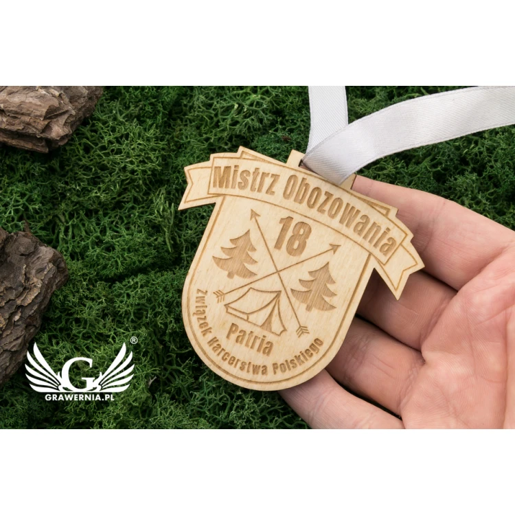 Laser Engraved Wooden Medal - dimensions: 70x62mm - thickness: 3mm - MGR038
